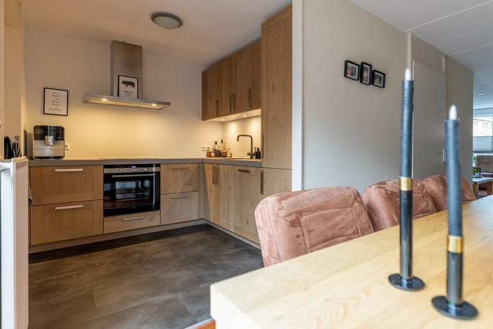 Photo 18 of De Bunte 9