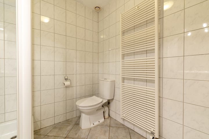 Photo 27 of De Bunte 9