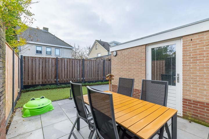 Photo 31 of De Bunte 9