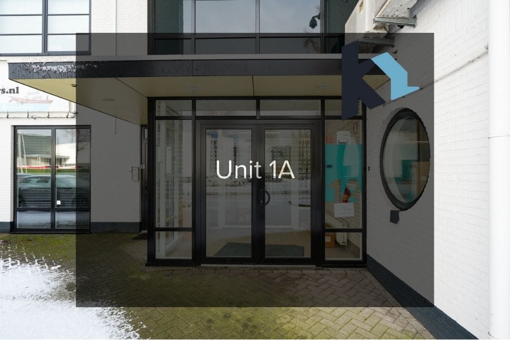 View photo 3 of Oostwijk 1-A