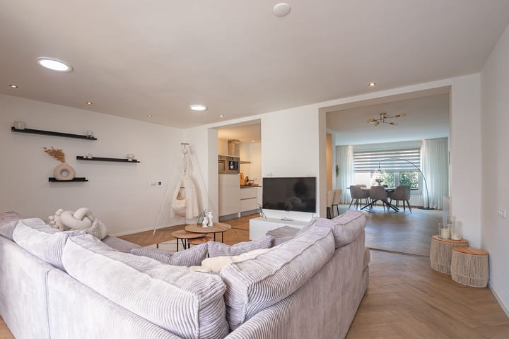 Photo 4 of Ridder van Heerstraat 11