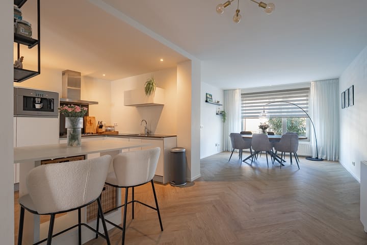 Photo 7 of Ridder van Heerstraat 11