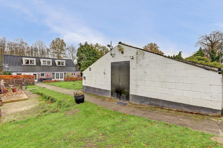 Foto 38 van Napoleonsbaan Zuid 46