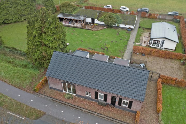 Foto 44 van Napoleonsbaan Zuid 46