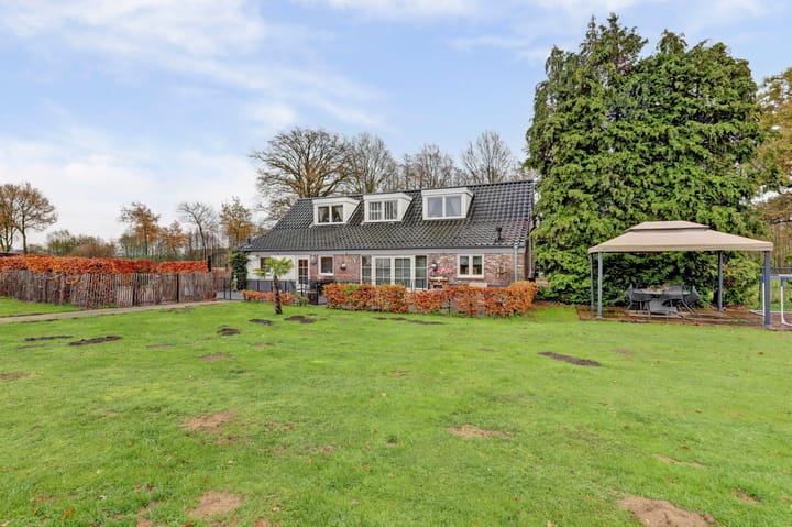 Foto 33 van Napoleonsbaan Zuid 46