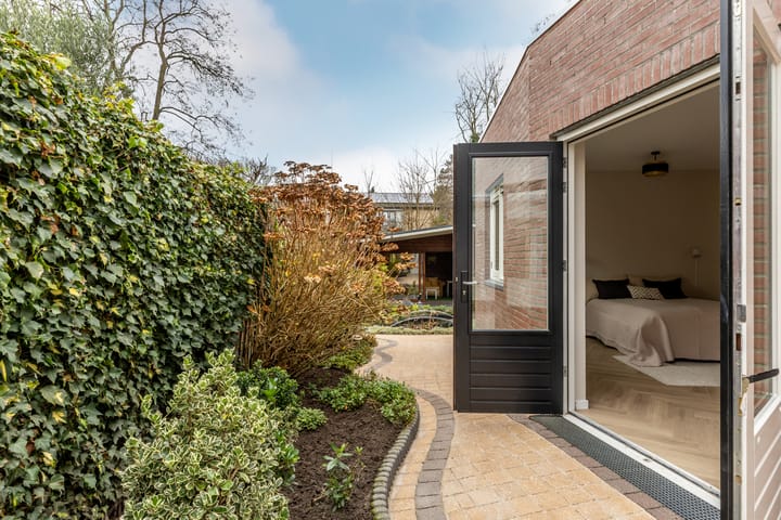 Photo 17 of Theresialaan 14