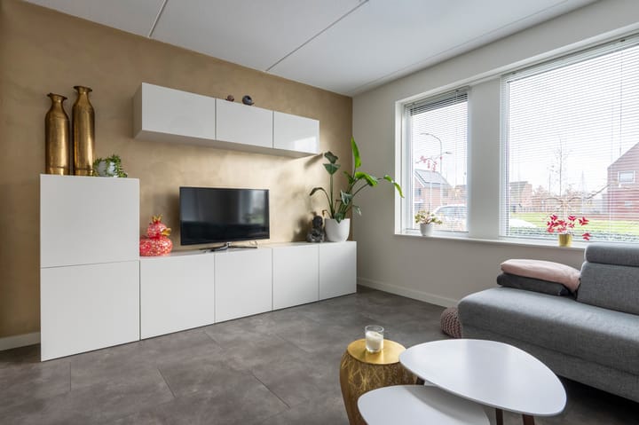 Photo 5 of Eikenwal 30