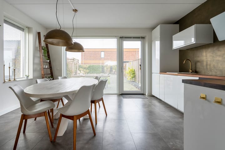 Photo 10 of Eikenwal 30