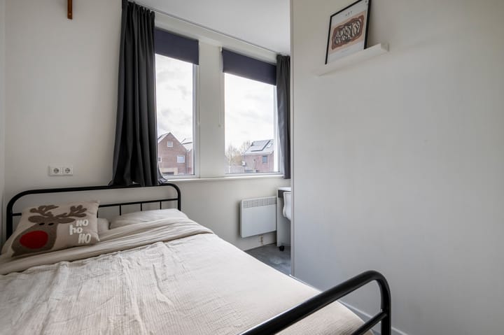 Photo 16 of Eikenwal 30