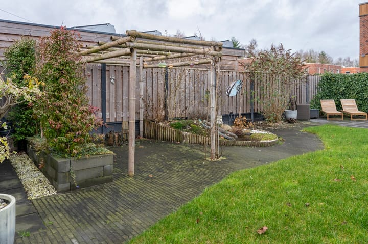 Photo 27 of Eikenwal 30