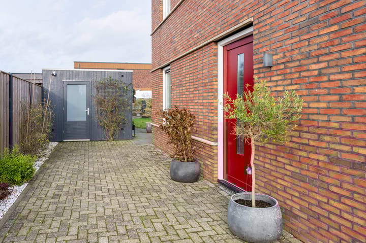 Photo 32 of Eikenwal 30