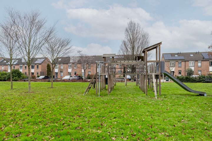 Foto 36 van Griegplantsoen 39