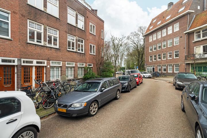 Foto 20 van Woubruggestraat 41-2