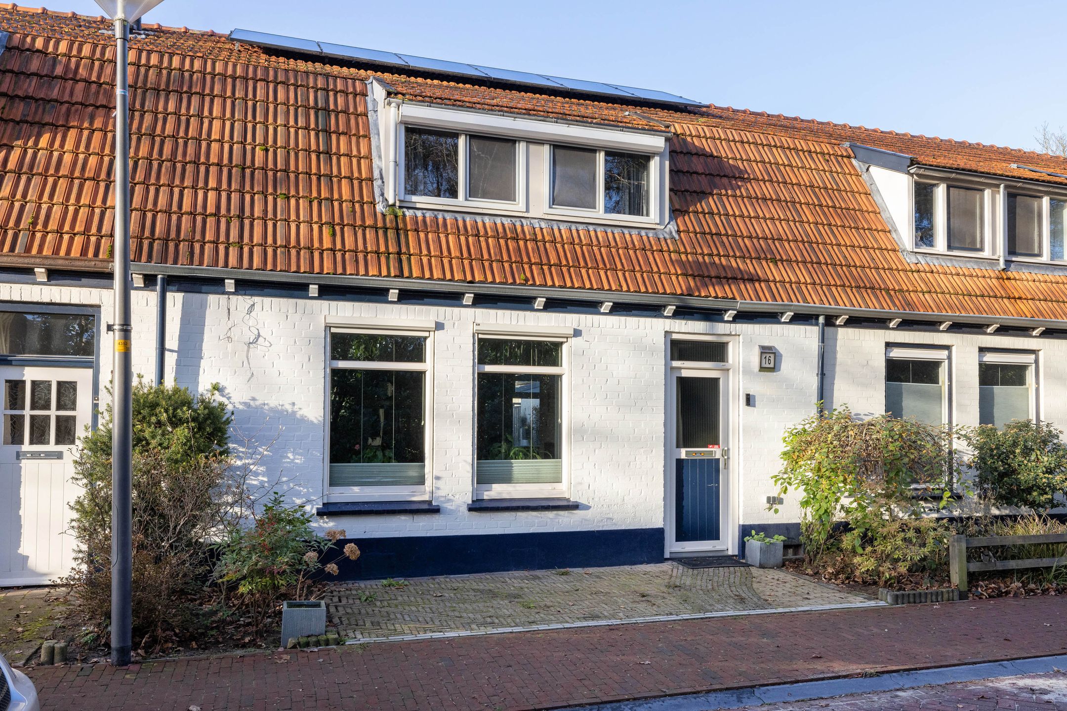 Buying a house in The Netherlands., Prins Hendrikstraat 16