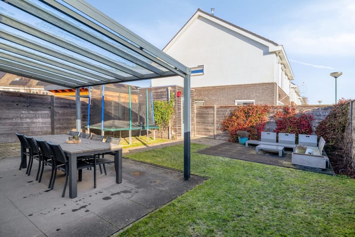 Foto 38 van Baroniestraat 14