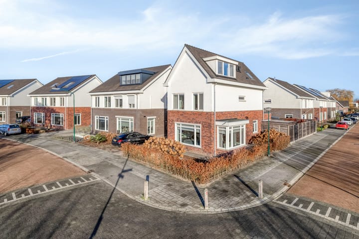 Foto 43 van Baroniestraat 14