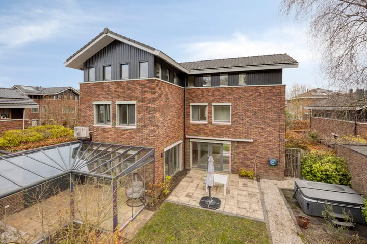 Foto 2 van Charlotte van Pallandtlaan 14