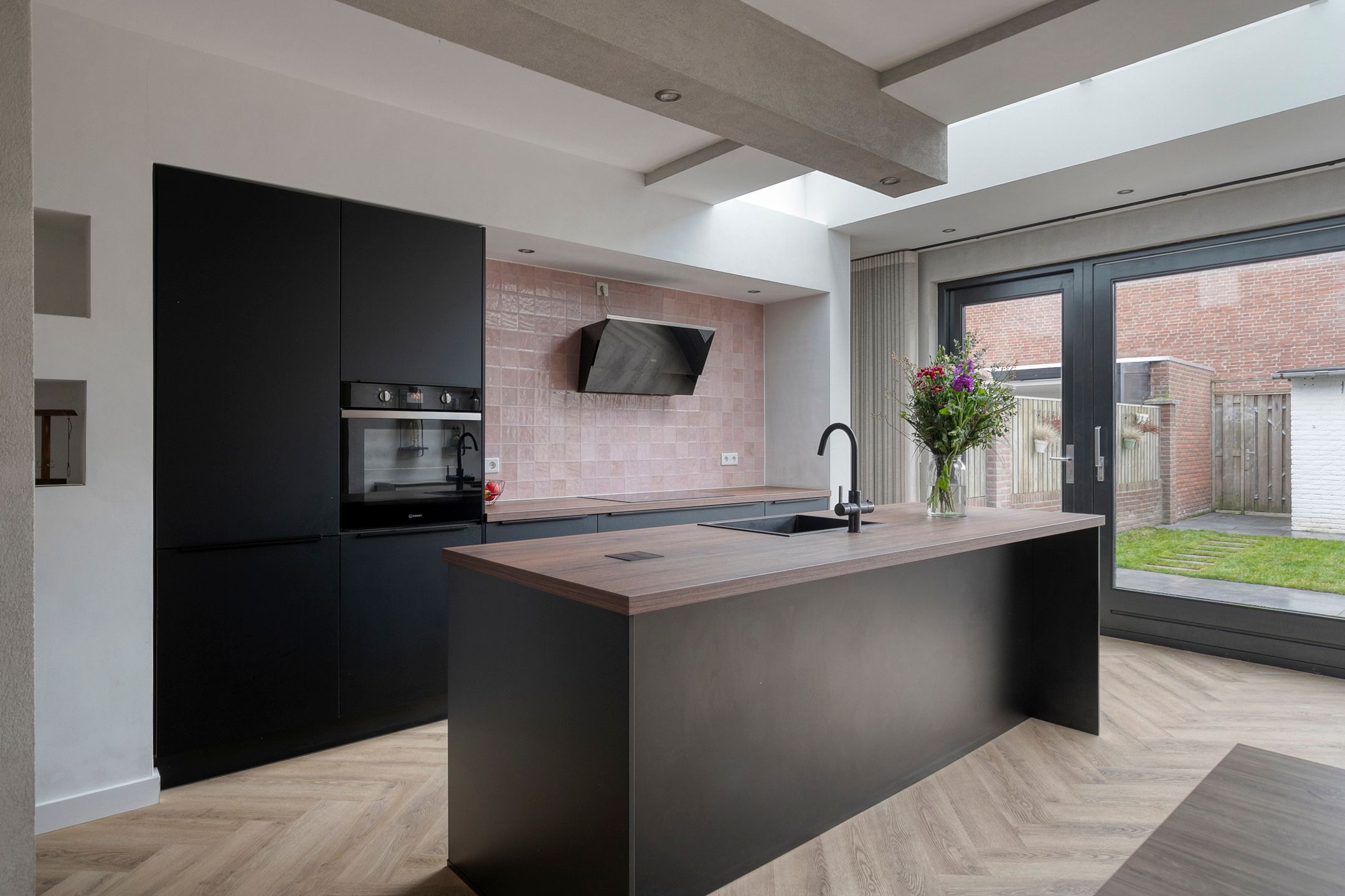 Photo 3 of Jacob Romanstraat 13