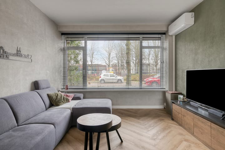 Foto 12 van Jacob Romanstraat 13