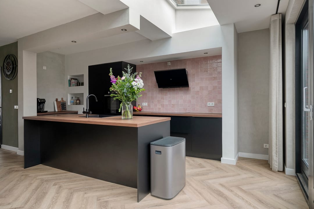 Photo 17 of Jacob Romanstraat 13