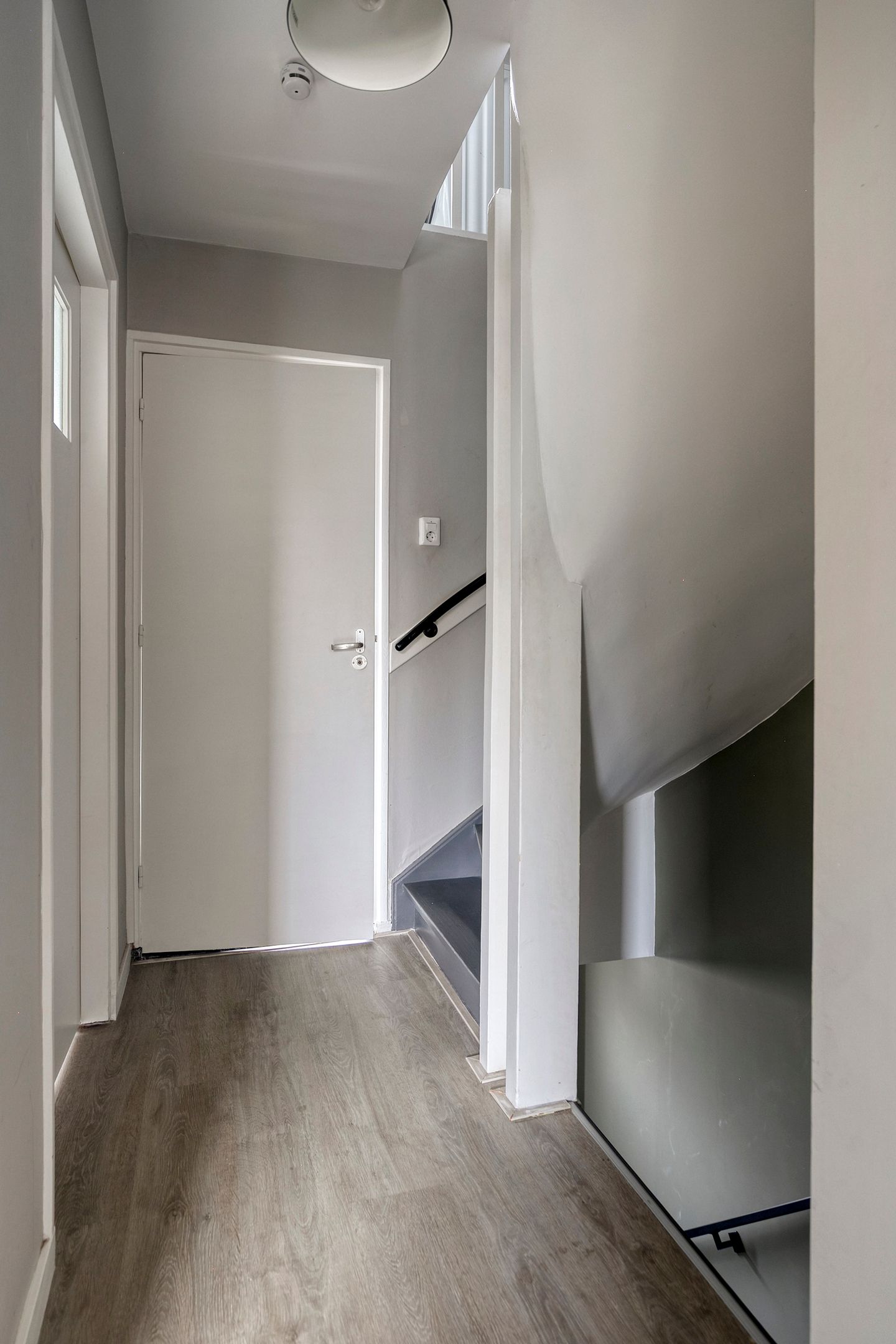 Photo 21 of Jacob Romanstraat 13