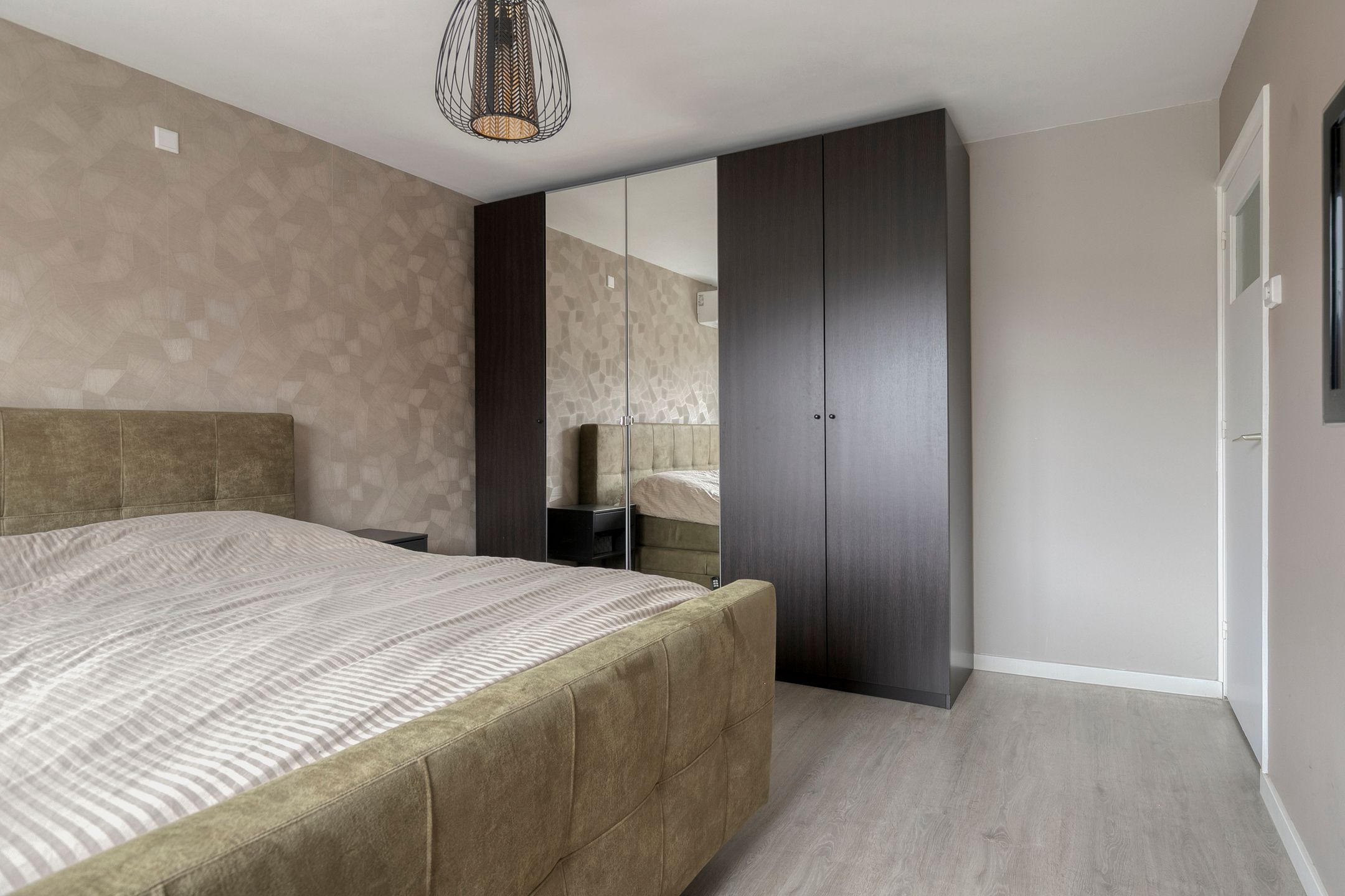 Photo 24 of Jacob Romanstraat 13