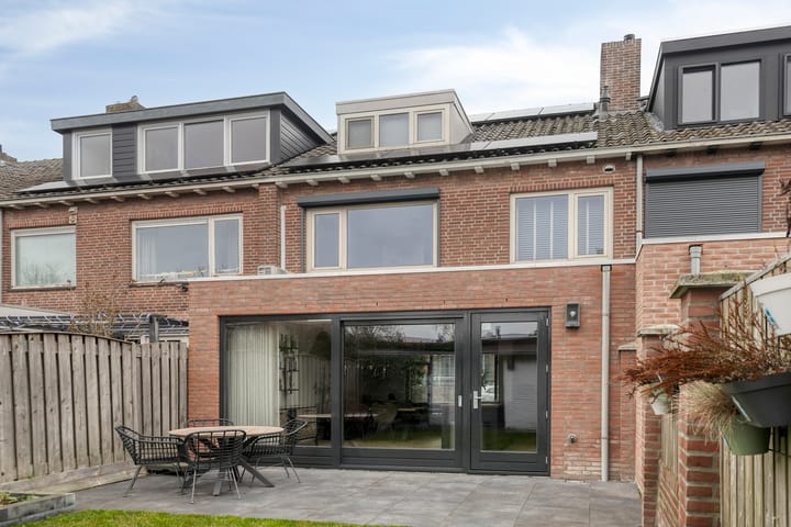 Foto 31 van Jacob Romanstraat 13