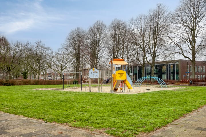 Foto 33 van Jacob Romanstraat 13