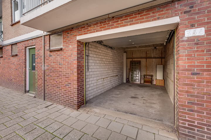 Foto 21 van S. F. van Ossstraat 298