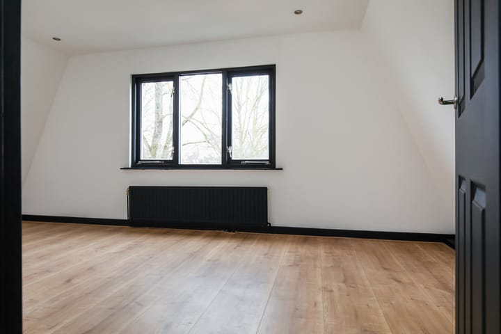 Photo 39 of Van den Berghlaan 607