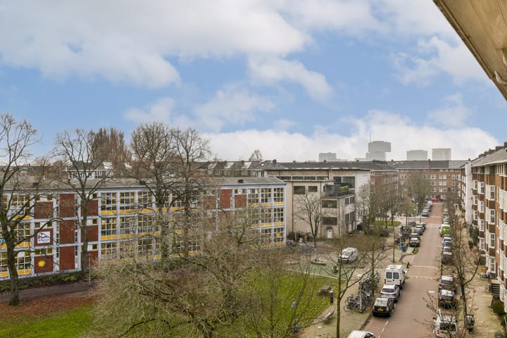 Foto 14 van Lekstraat 104-4