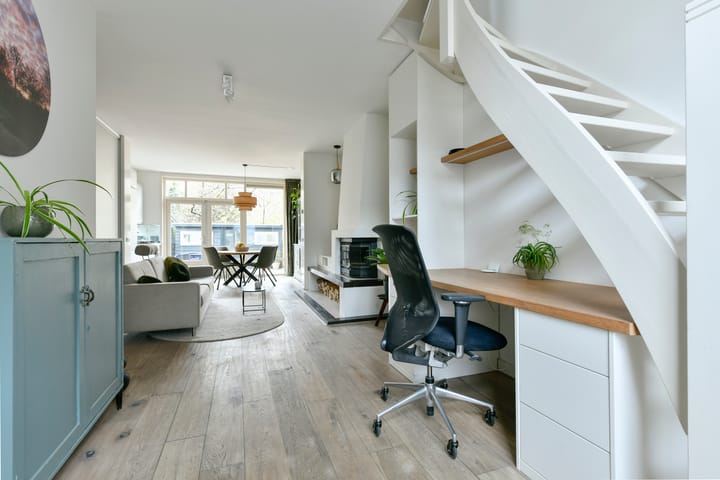 Photo 8 of Lutmastraat 261