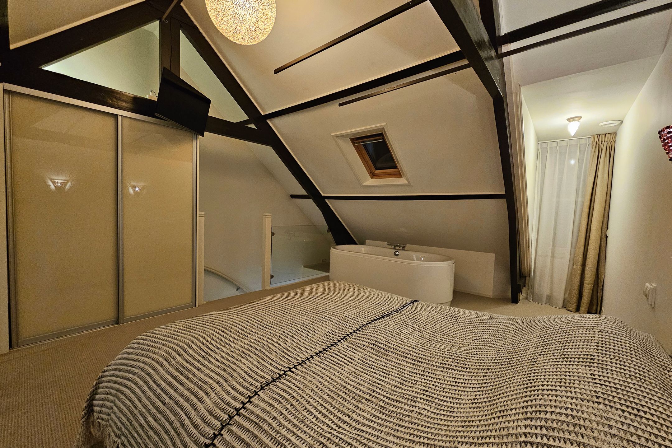 Foto 12 van Lutmastraat 261