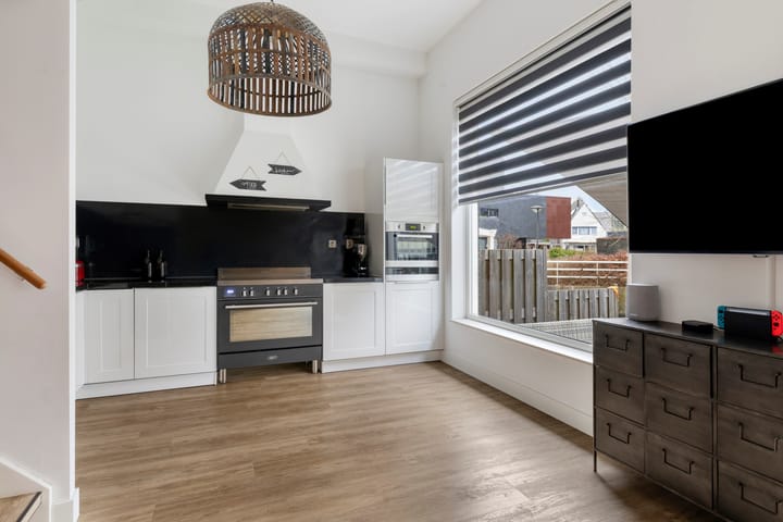 Foto 16 van Antillenweg 36