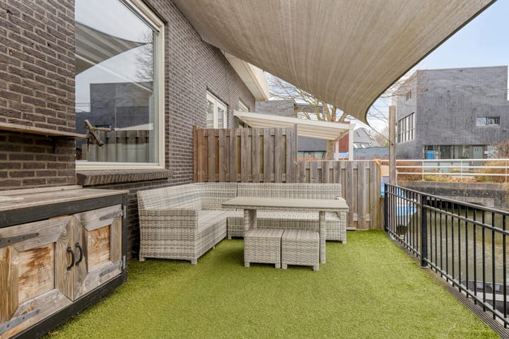 Foto 17 van Antillenweg 36