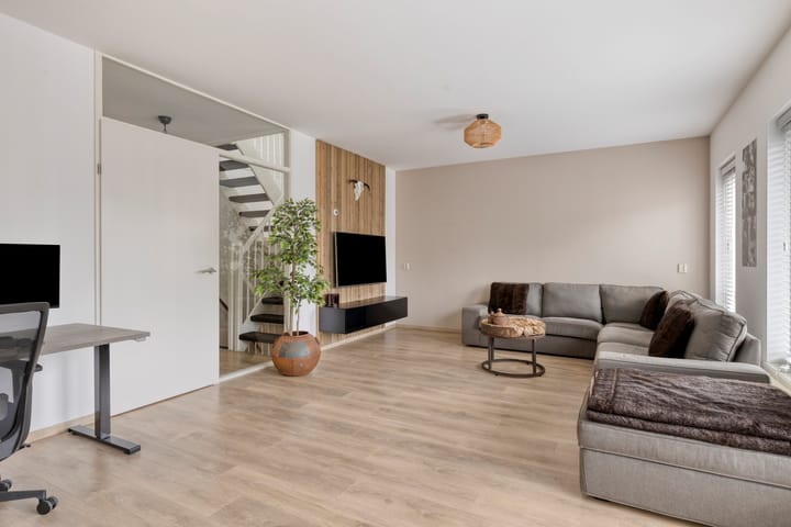 Foto 25 van Antillenweg 36