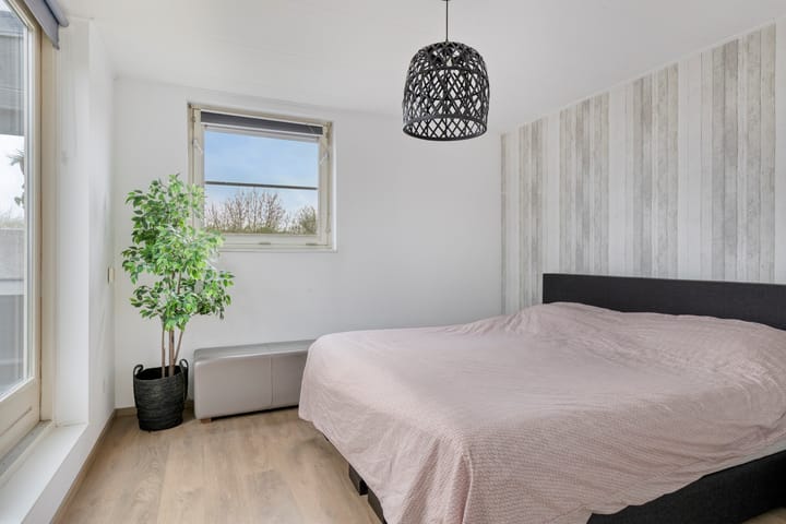 Foto 32 van Antillenweg 36