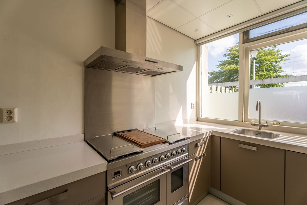 Photo 8 of Spoorlaan 35