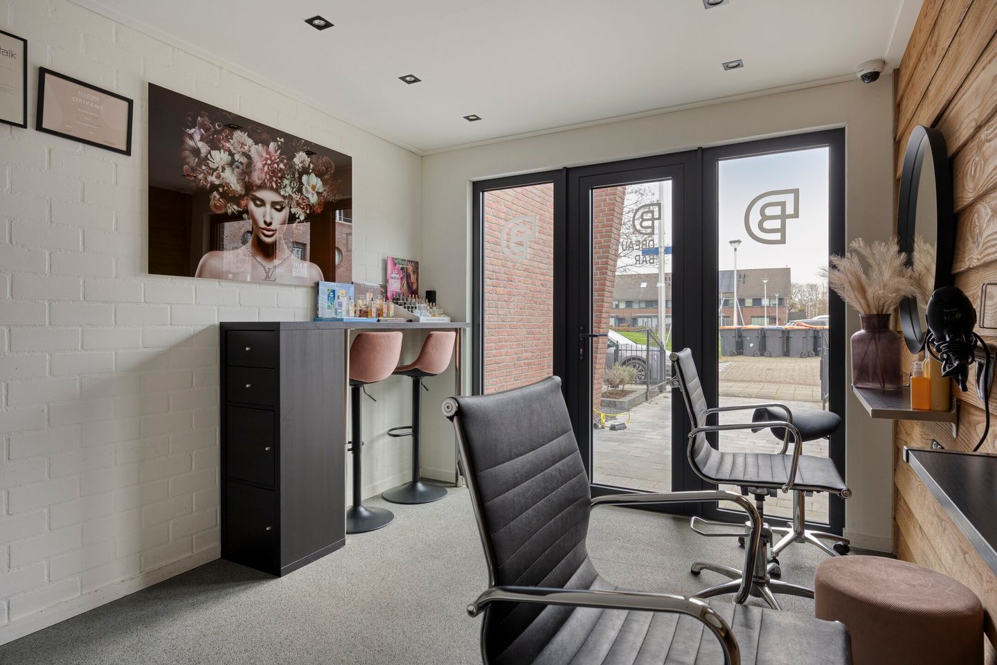 Foto 25 van Mosselhoekplein 1