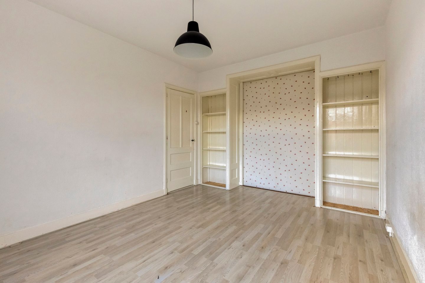 Photo 4 of Hooftstraat 117-B