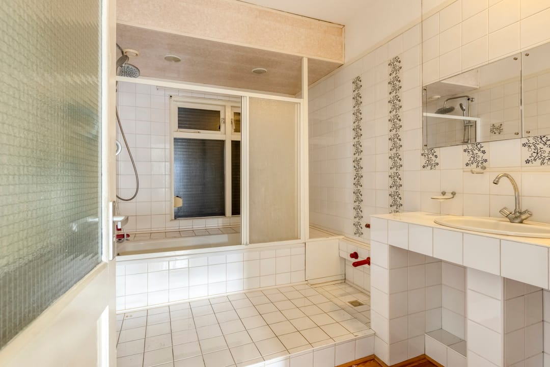 Photo 13 of Hooftstraat 117-B