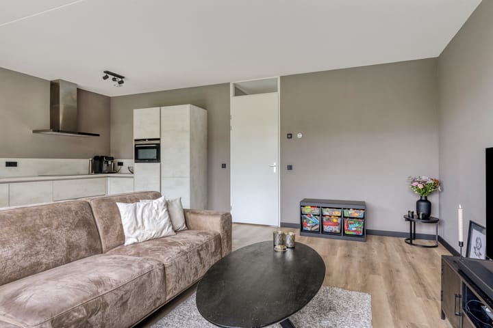 Foto 15 van Sumatraweg 222