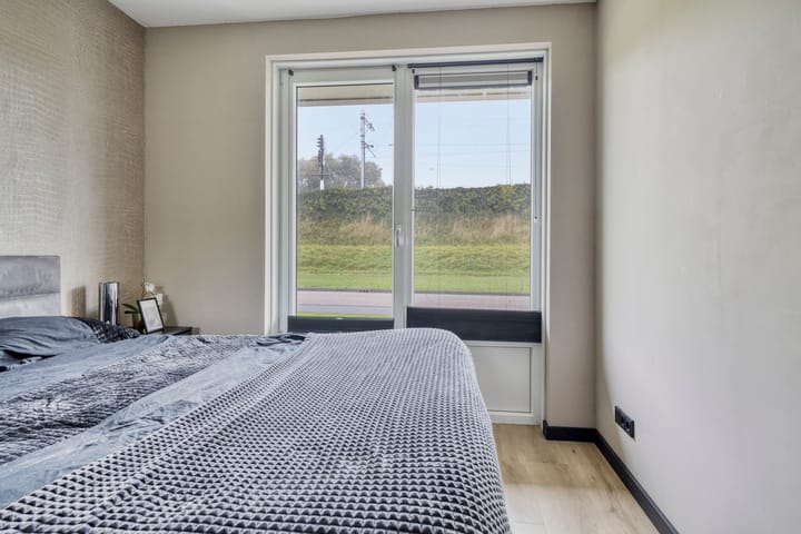 Foto 17 van Sumatraweg 222