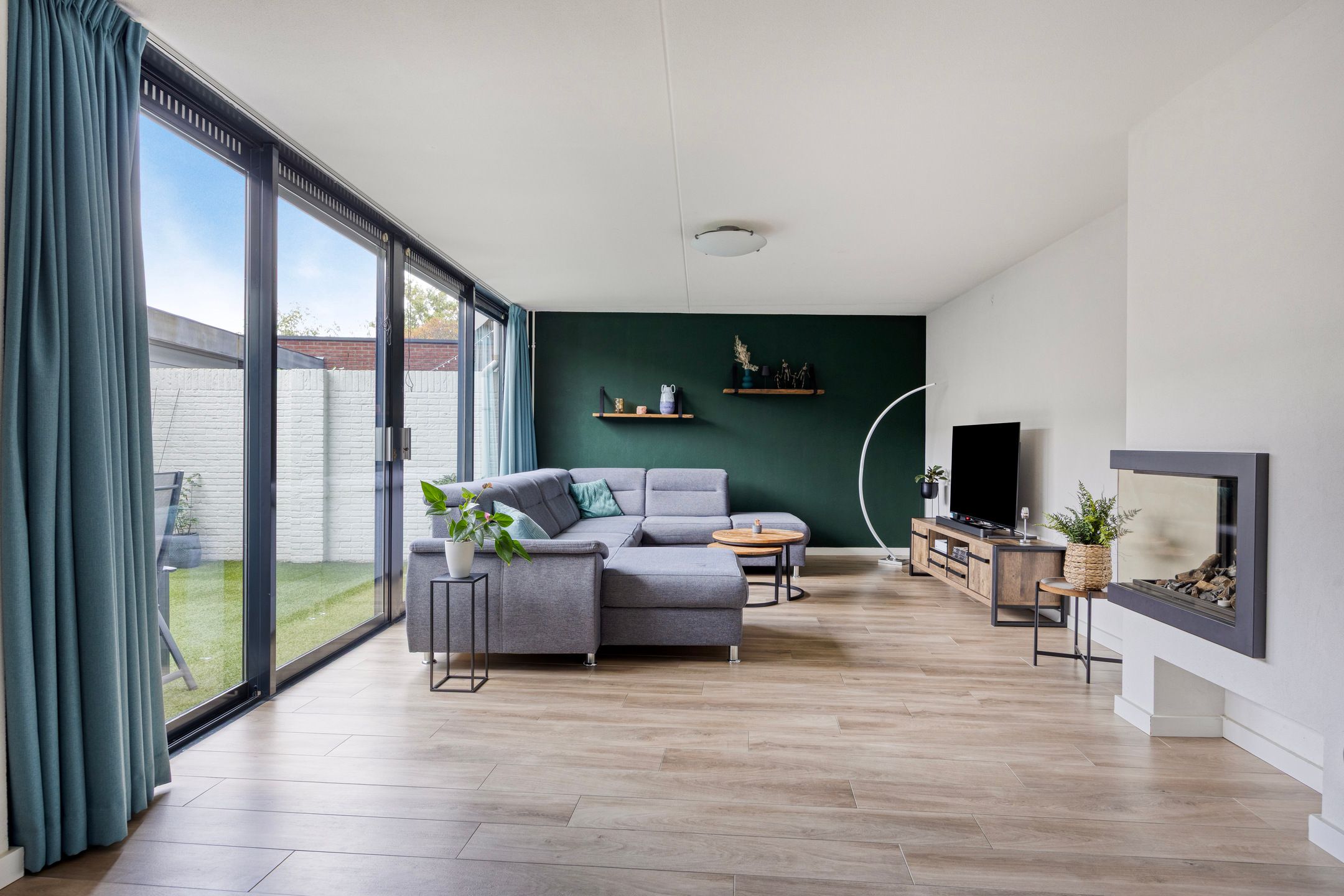 Foto 9 van Overlangelstraat 14