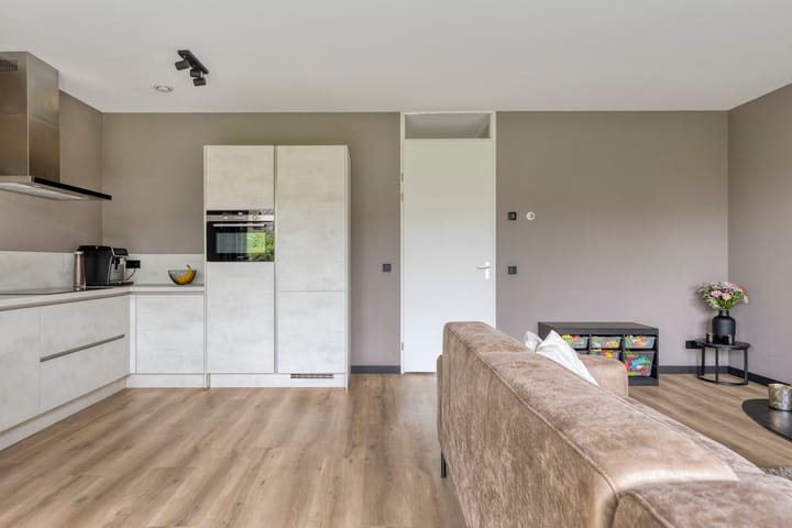 Foto 13 van Sumatraweg 222