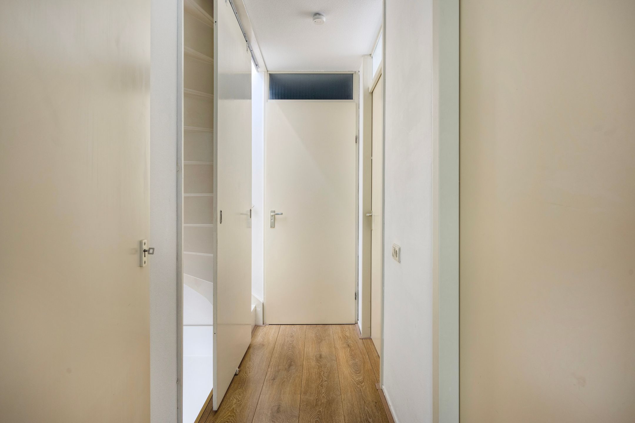 Foto 24 van Overlangelstraat 14