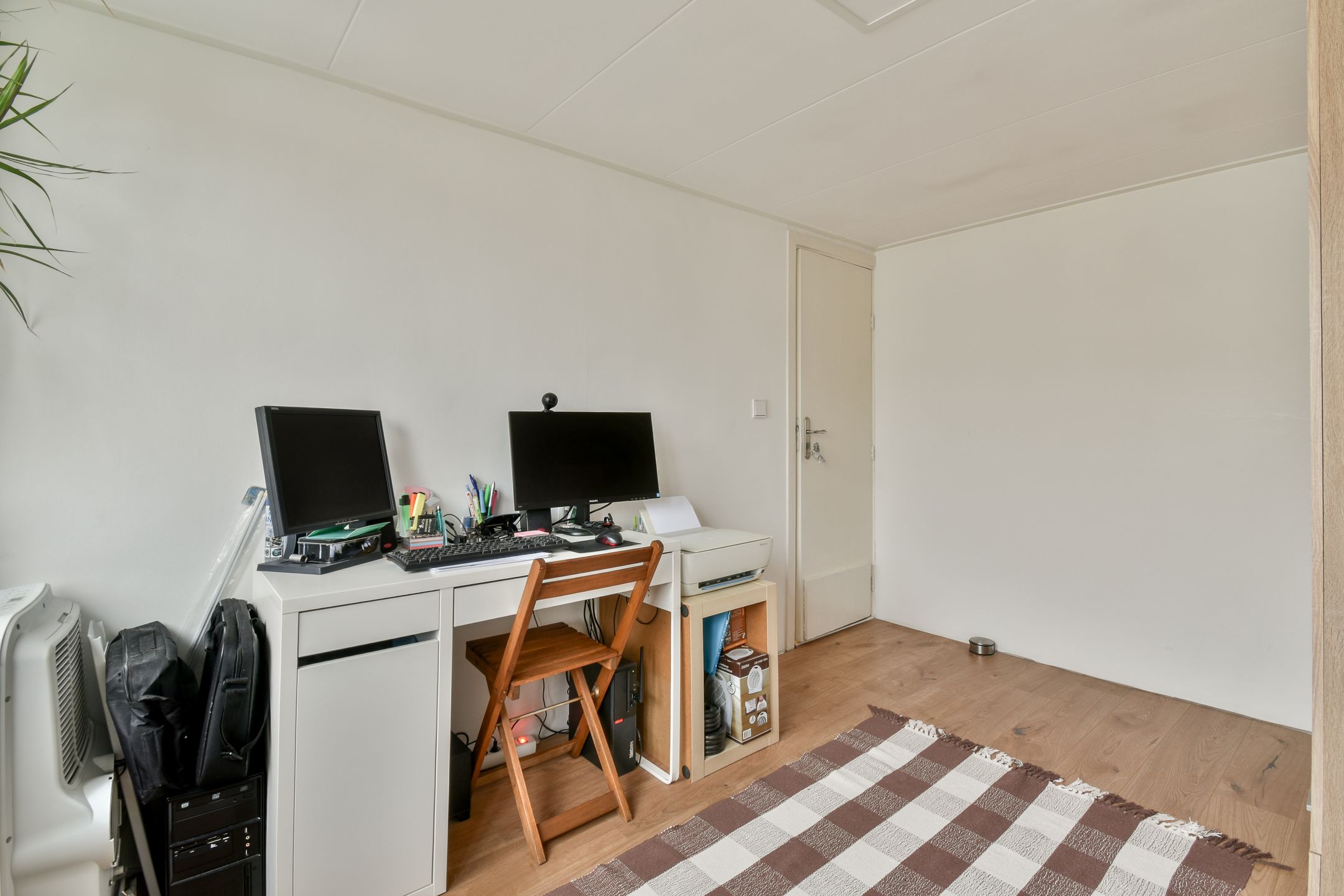 Foto 15 van Houtstraat 4