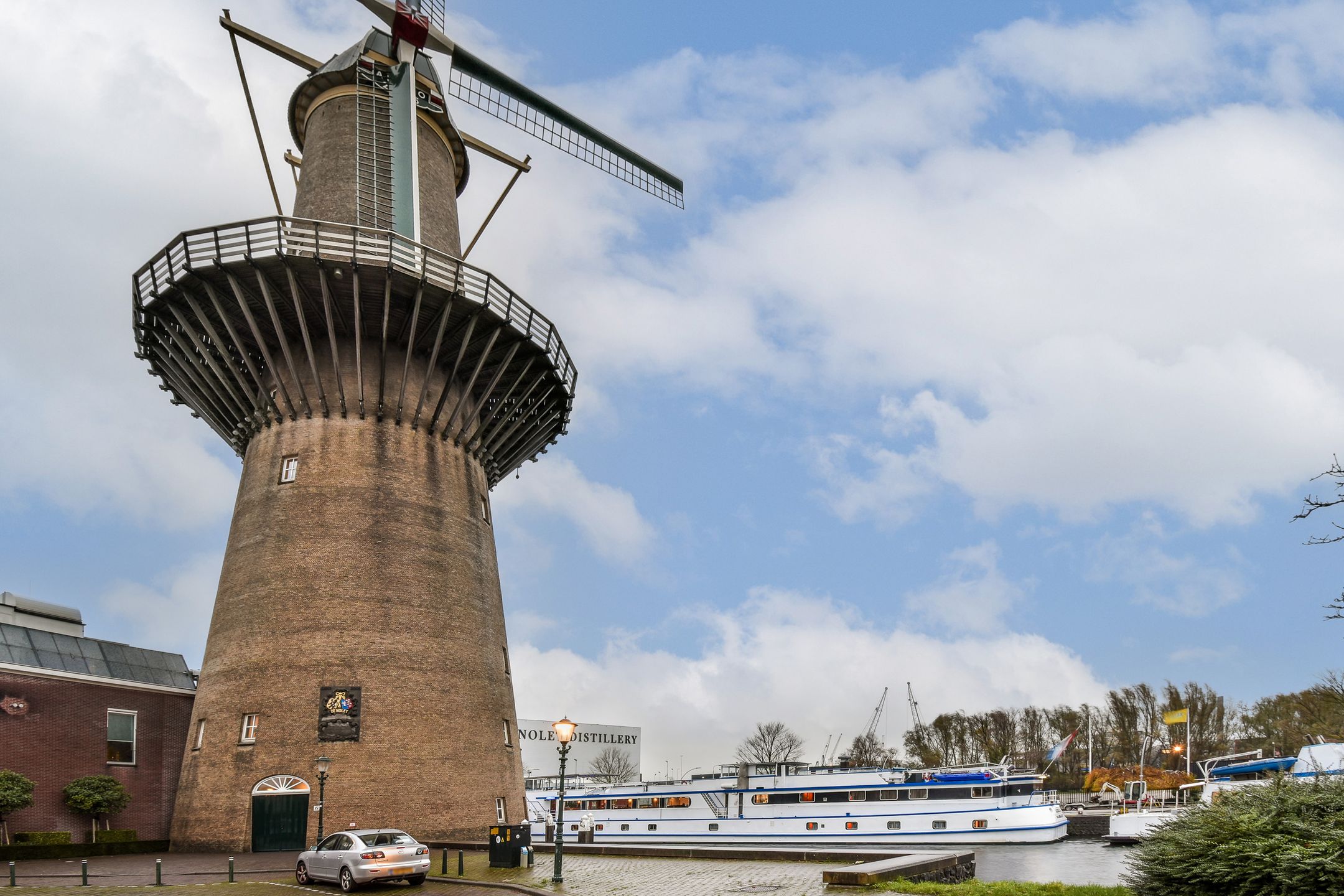 Foto 21 van Houtstraat 4