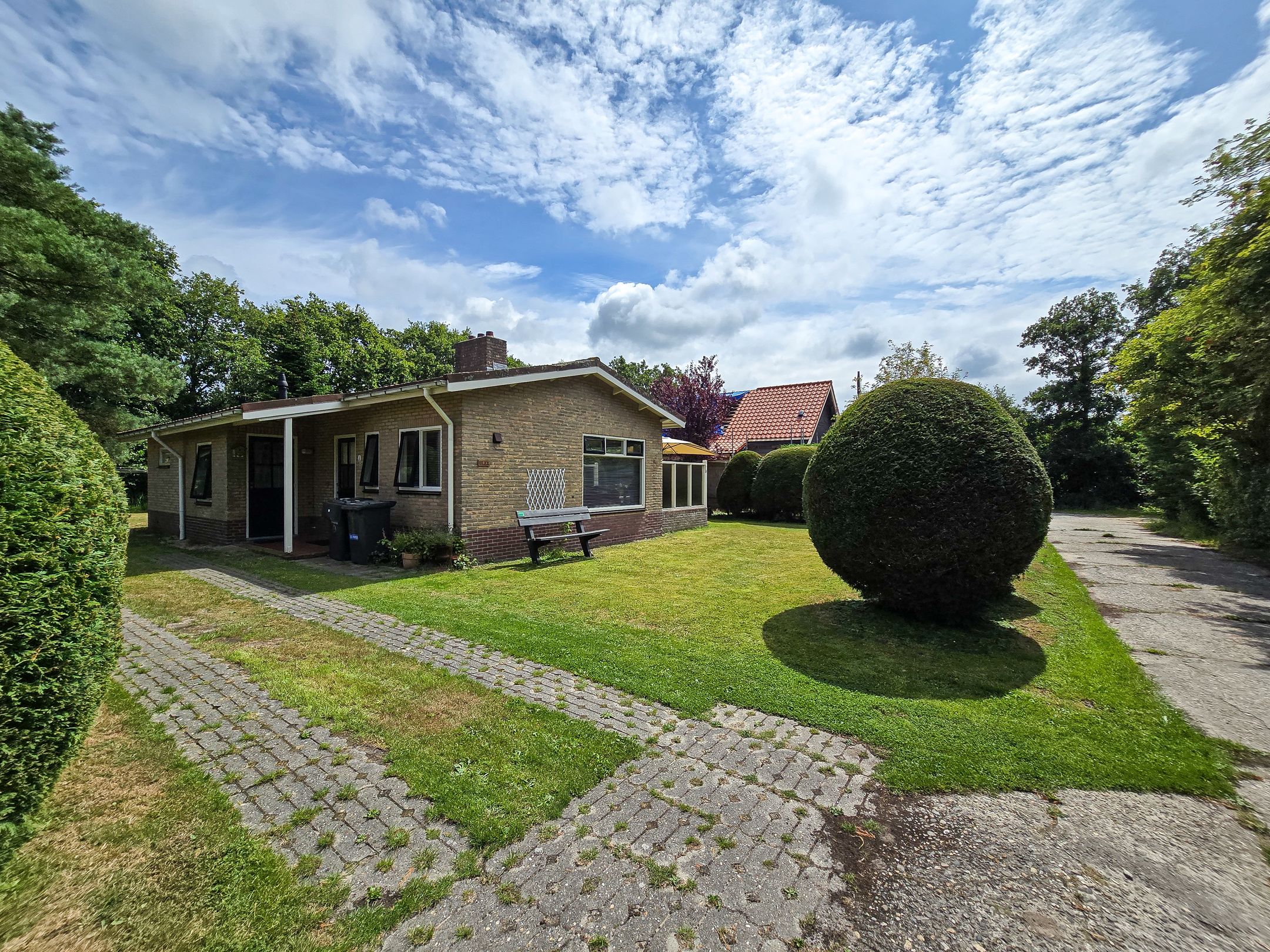 2-bedroom freehold villa in Midsland — photo 3 of 5