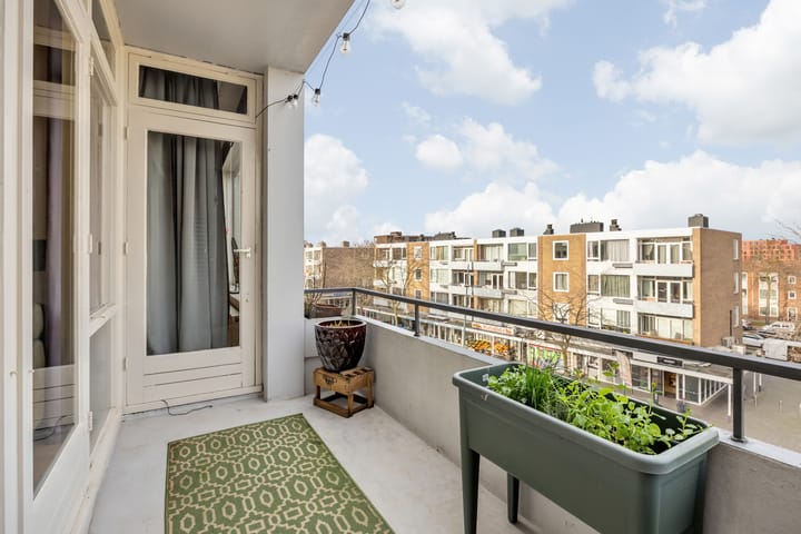 Foto 20 van Robijnstraat 15-B